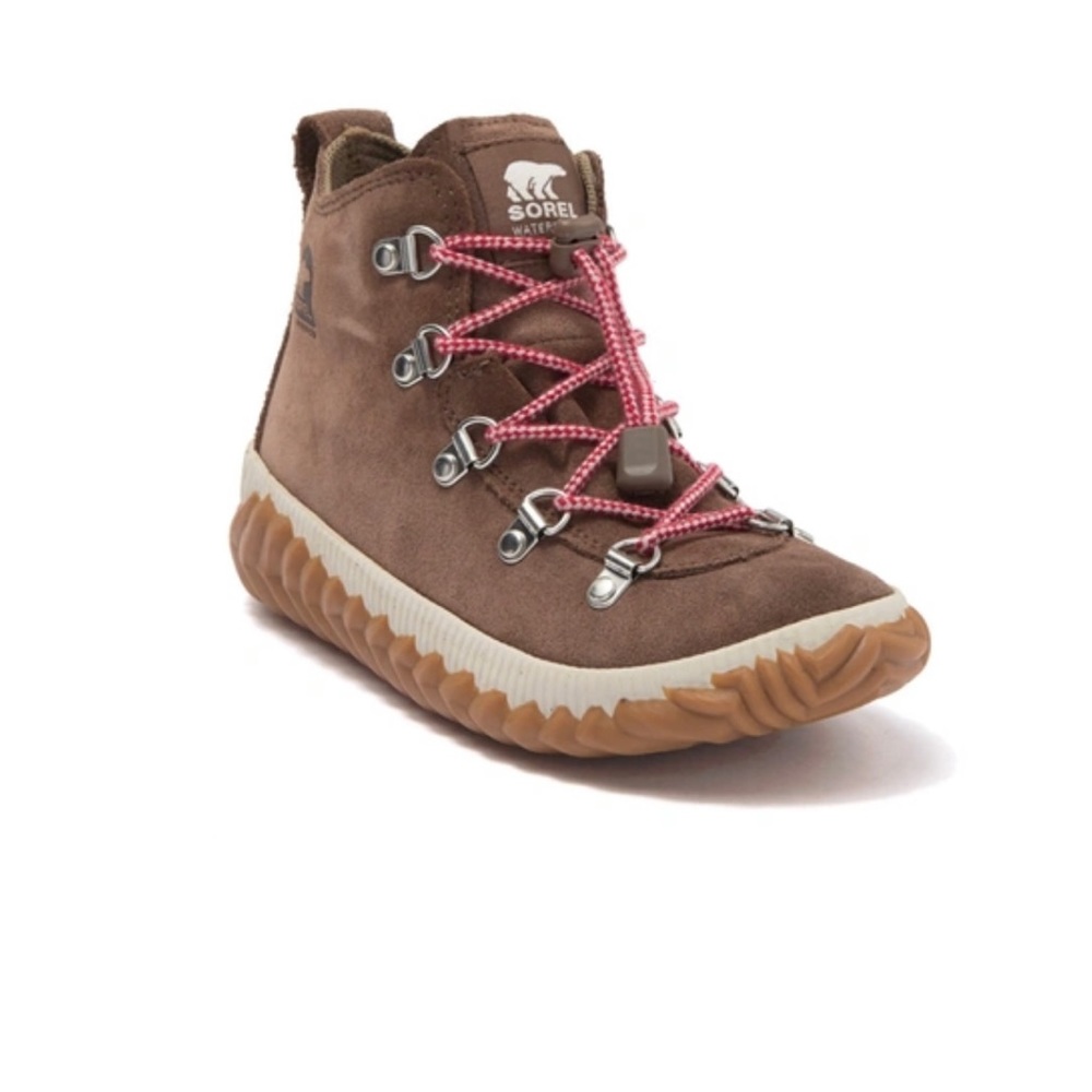 NWT sorel waterproof boots